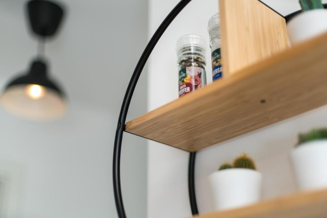 Cassel Lofts - Stilvolles Loft Im Gruenen Mit Balkon Nahe Vw-Werk Appartement Buitenkant foto