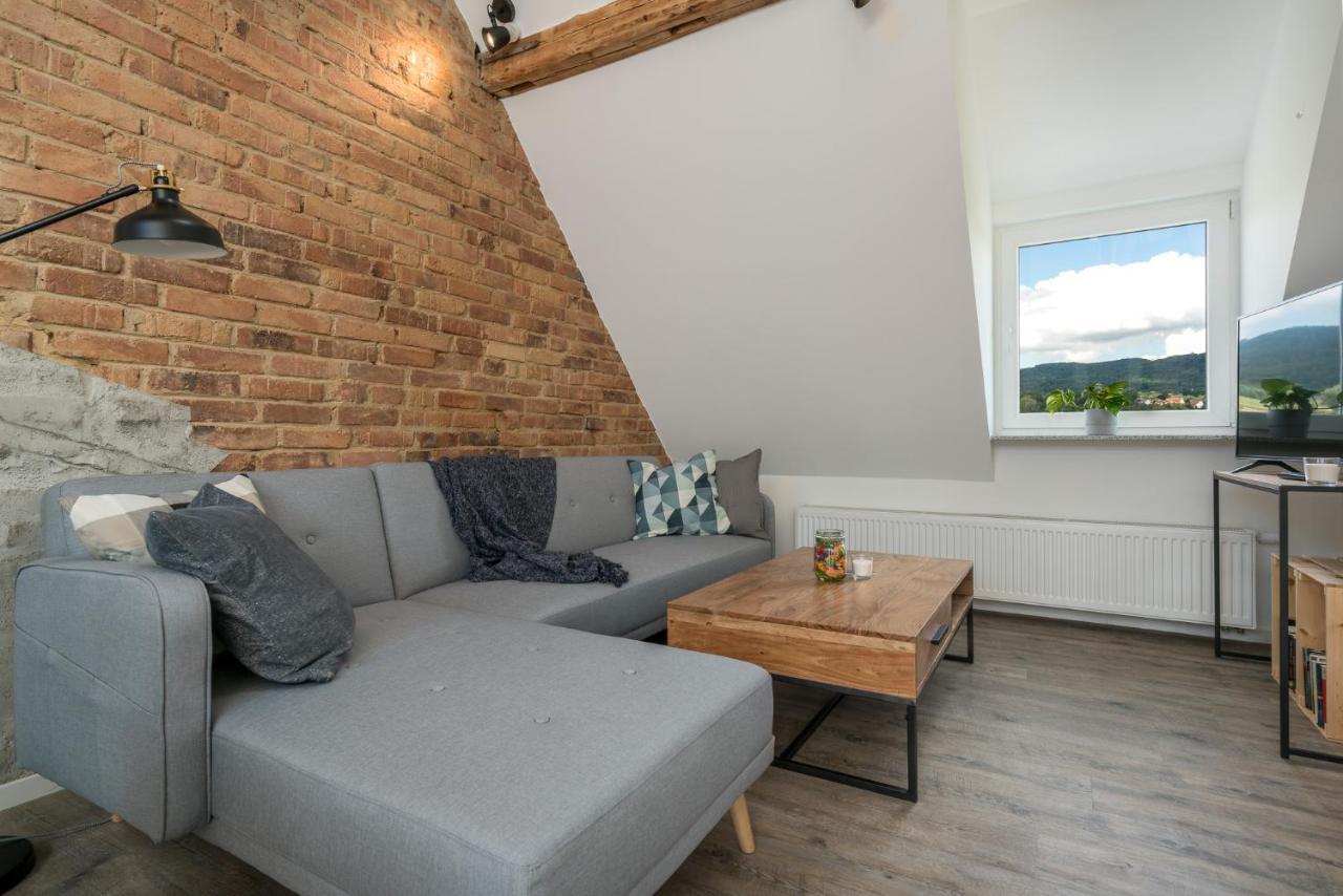 Cassel Lofts - Stilvolles Loft Im Gruenen Mit Balkon Nahe Vw-Werk Appartement Buitenkant foto